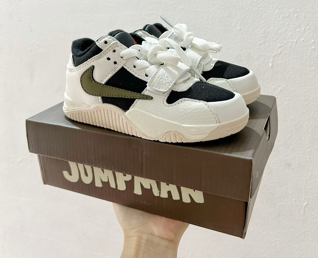 Youth Running Weapon Travis Scott x Jordan Jumpman Jack TR White/Black/Green Shoes 015